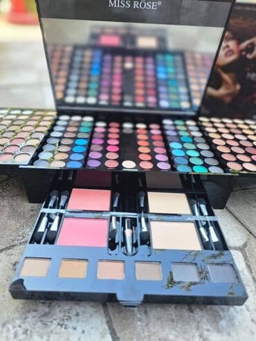 Ženska obuća: I 12. Sminka Kofer sa sminkom Paleta sminke Set sminke 194 boje — 2