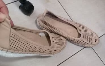 klompe u apoteci: Ballet shoes, 38 — 2