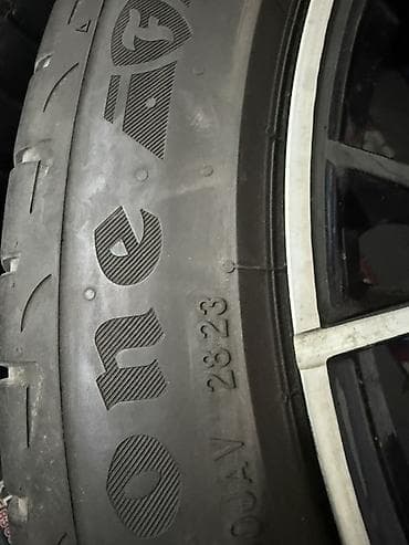 karike golf 2: BMW set felni sa gumama – 19” - Model: BMW M stajling višekraki — 7