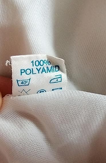 grubin kucne papuce: Dve spavaćice za 500din. Bez oštećenja. Dimenzije bele spavaćice — 4