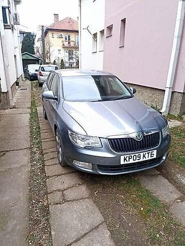 gps za automobile: PREDNJA ZADNJA VRATA ZA ŠKODA SUPERB OD 2008. DO 2014. GOD. | SKODA — 4
