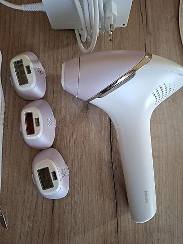Prodajem philips lumea. sa 4 dodatka. kupljen u Nemackoj. veoma malo