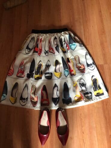 Suknja sa motivom cipelica M/Xl — 4