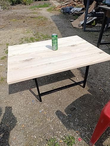 Stolić od punog drveta sa metalnim nogama - Radna ploča: puno drvo sa na lalafo.rs Stolić od punog drveta sa metalnim nogama - Radna ploča: puno drvo sa