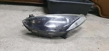 FAR FAROVI ZA MAZDA 2