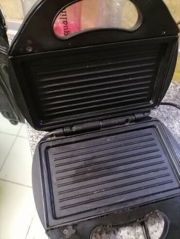 toster mini: Toster COLOSSUS Ispravan dobar
 Mirjevo — 2