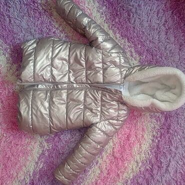 Zimska jakna, 104-110 na lalafo.rs Zimska jakna, 104-110