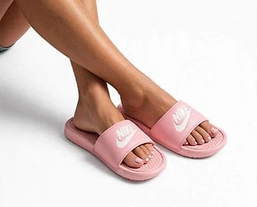 Nike ženske papuče – roze - Model: Nike Benassi/JDI stil klizača sa