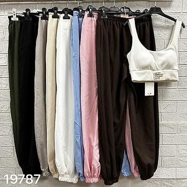 Kompleti: Siroke lagane pantalone+top 2600 din 
Velicine od s do l — 1