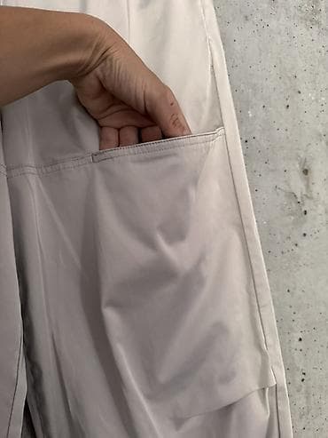 legend kosulje: Nove, ne koriscene ZARA PANTALONE Velicina M Model oversized. Široke — 5