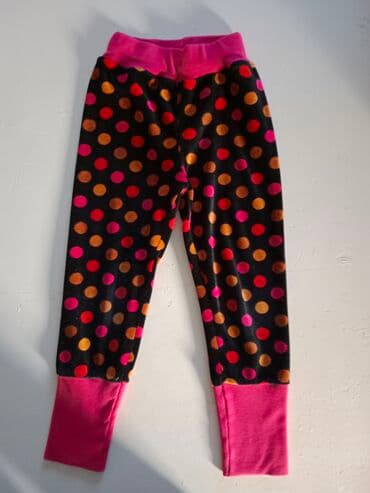 blondy plisane trenerke: Dots — 1