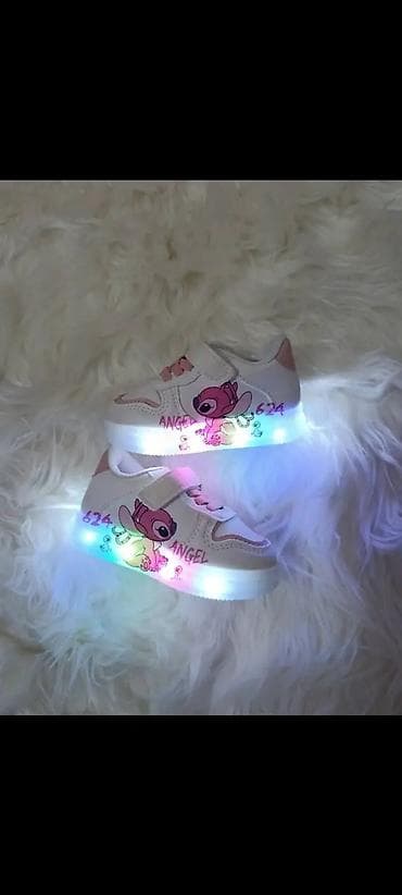 patike 45: Dečje patike sa LED osvetljenjem – motiv Stitch/Angel - Bele patike — 2