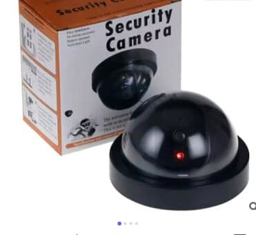 balenciaga triple s: Lažna Kamera Radi na baterije Samo 3 komada na stanju Cena samo 400 — 2