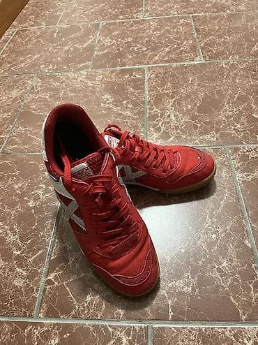 adidas different patike: Muške munich patike za futsal br44 — 2