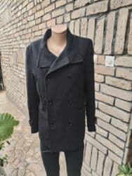 h i m kaputi: H&M kaput L, XL Super ocuvan Duzina 72 Pazuh po 58 Ramena 43 — 4