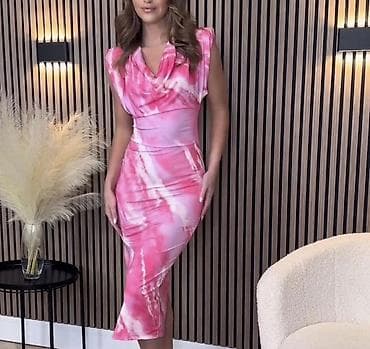 s: Elegantna midi haljina s efektom tie-dye
1550
Din
S M L — 4