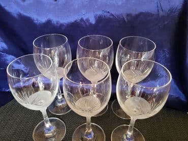 swarovski case za vino cena: Case bohemija 1950g+ kristal,rucna gravura,matirani deo za vino. Case — 6