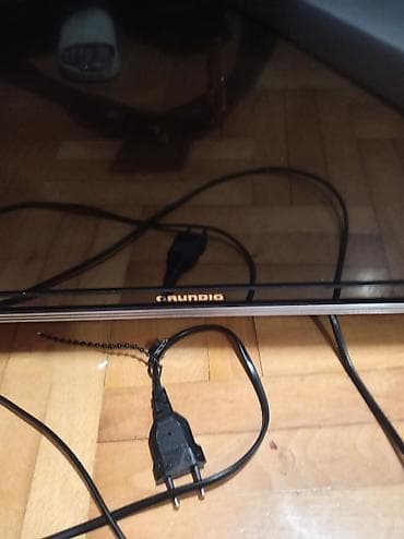 sonic junaci: Grundig LED TV (korišćen) - Dijagonala: oko 40 inča - Brend: Grundig — 2