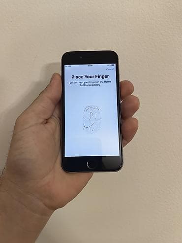 punjac za telefon bezicni: Iphone 6 crni sa 64 gb memorije, sim free icloud free. Ok očuvan, i — 4