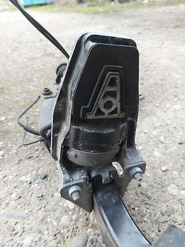 nosac motora ford focus 1.8 tddi cena: 14.NOSAC MOTORA ZA CITROEN C6 | NOSAC MOTORA CITROEN C6 — 2