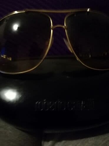 Novo,,,novo,,,n o v o original roberto cavalli samo 50 eur potpuno — 10