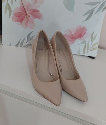 hm rebraste helanke: Pumps, H&M, 38 — 3