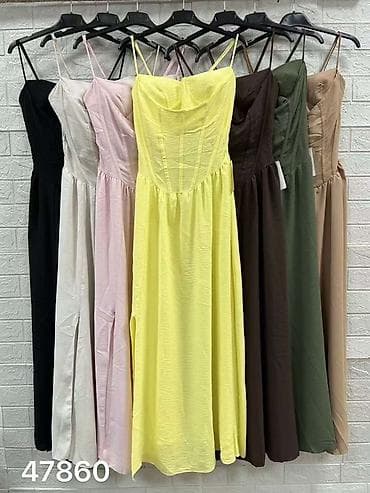 boho haljine bele: Letnja maxi haljina sa korset krojem
2200 din 
S M L — 9
