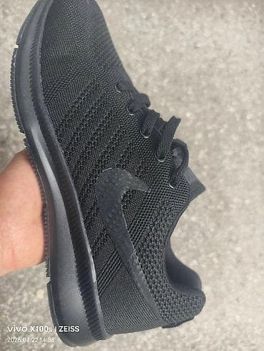 Patike: Nike patike crne NOVO Novo Brojevi 36 do 46 fb Moja Kupovina 1 — 2