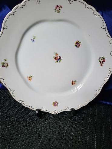 Stare vaze i dekor: Tanjir Hollohaza iz 1949 do 1970.godine,madjarski porcelan — 3