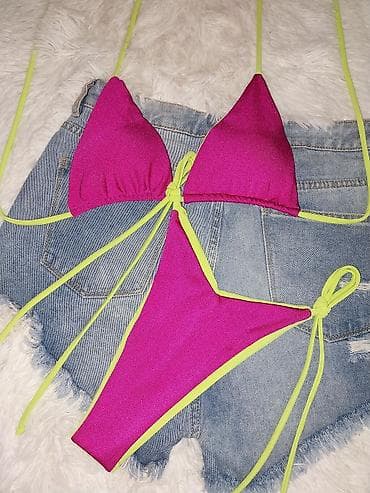 Aksesoari: Dvodijelni kupaći kostim – trokutasti bikini - Model: klasični — 6