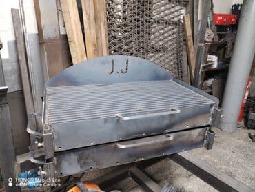 staklene case novi sad: Coal barbeque — 11