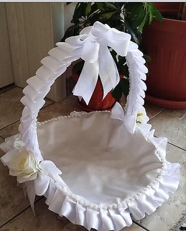 Svadbena oprema: Dekorativne bele korpe za posebne prilike - Ručno pletene korpe od — 3