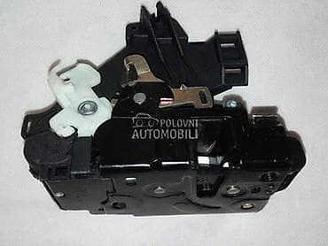 auto kamera 3 u 1: KVAKA SA KLJUČEM ZA VOLKSWAGEN POLO OD 1995. DO 2005. GOD. | — 7
