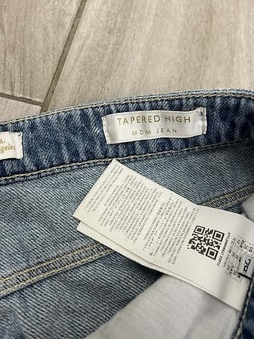 ps torbe zenske: GUESS ženske farmerke – Tapered High Mom Jean - Model: Tapered High — 3