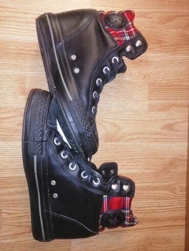 crna subara: Ankle boots, 40 — 10