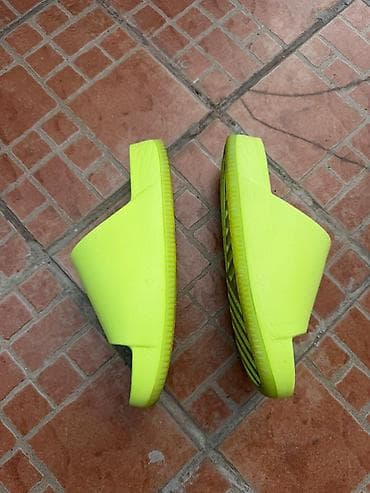 nike plave patike: Papuče 45, bоја - Žuta — 2