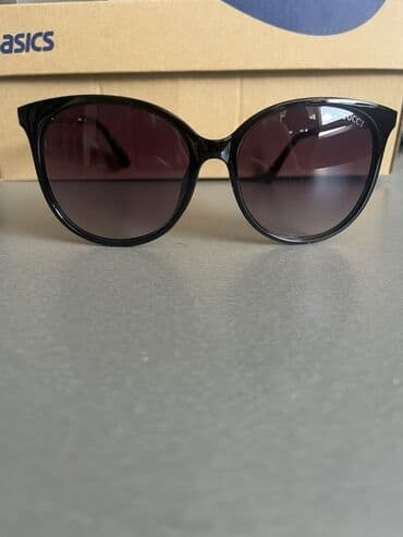 srebrne ogrlice sa cirkonima: Sunglasses, Gucci, color - Black — 1