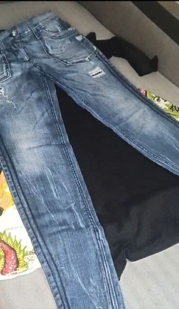 džins farmerke: Paket ženske odeće – više komada - Farmerke u više modela: klasične — 2