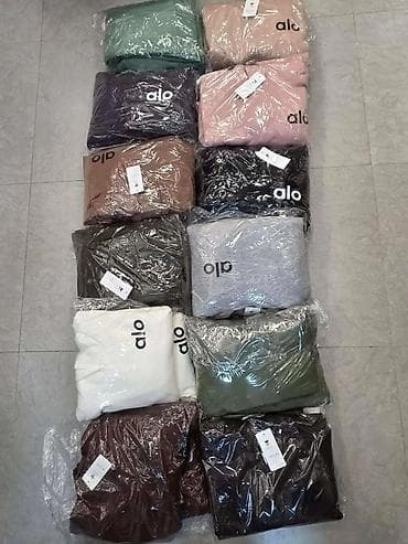 Other: Single-colored, color - White — 2