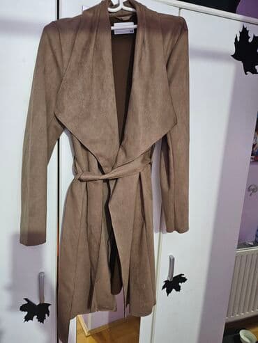 Adl, M, Single-colored