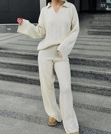 tech fleece kompleti: SNIZENJEEE!!!
Komplet
2500 dinara
Uvoz Turska — 2