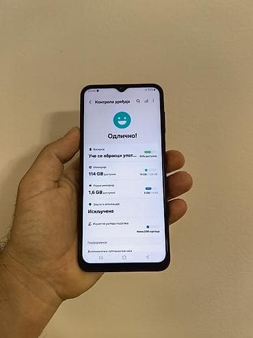 kuhinja sa ugradnom rernom: Samsung A13 dual sim free, sa 4/128 gb memorije. Ok očuvan i potpuno — 4