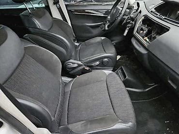 citroen c3 xtr: BRAVA HAUBE VRATA ZA CITROEN C4 PICASSO ZA 2011. GOD — 3
