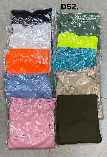 hermes majice: 🎗️SNIŽENJE✨
Majice S M L 
1 kom 1590 dinara
2 kom 2190 dinara 👜⭐️⭐️ — 2