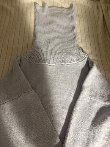 Women's Clothing: Pleten komplet (džemper i pantalone) u svetloplavoj nijansi. - Gornji — 2