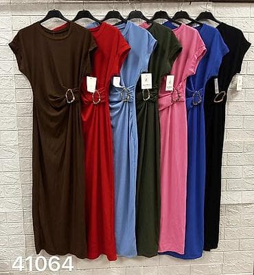 boss haljine: ✅Elegantna midi haljina sa prsten detaljem
✅1950
Din — 7