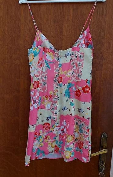 north face duga jakna: Ženska mini haljina na bretele – cvetni patchwork print - Kroj: mini — 2