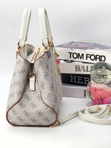 ccc kožne tašne: Tasne 
pk — 8