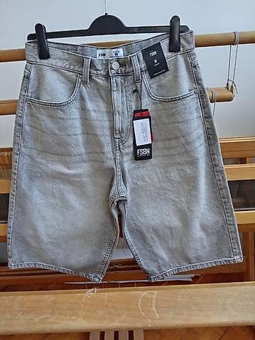 Nove, džins bermude (baggy jorts) New Yorker, svetlo sive boje, vel