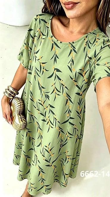 haljine za punije osobe: 08. Haljina za punije
2XL 3XL 4XL 
2.300 dinara H — 9